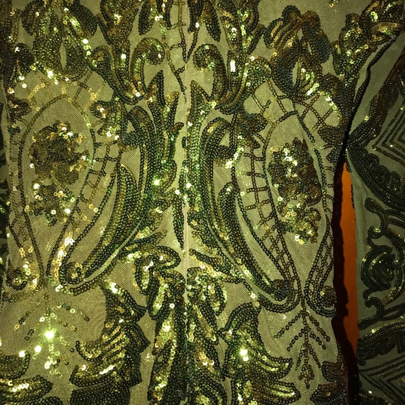 Emerald green designer dress - Picture 6 of 8